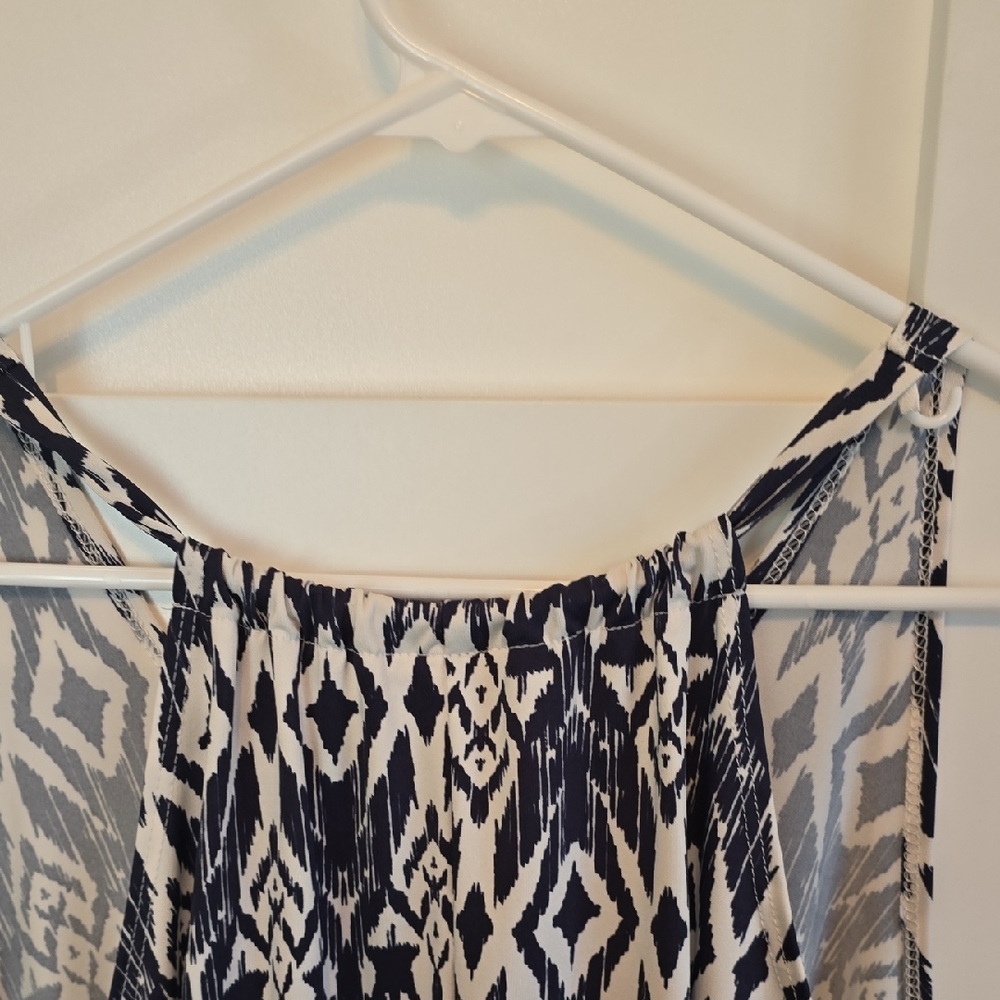 First Love Monochrome Geometric Tank Top - Picture 6 of 7